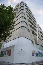 比利时首家苹果店19日开业