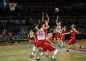 四国赛U19女篮2分险胜捷克